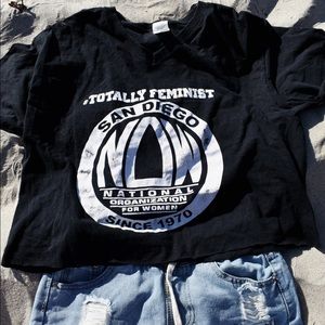 Feminist TEE Shirt - Cropped